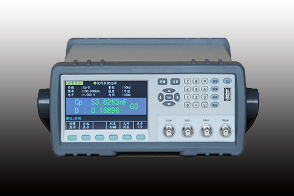 E8832A 型LCR数字电桥